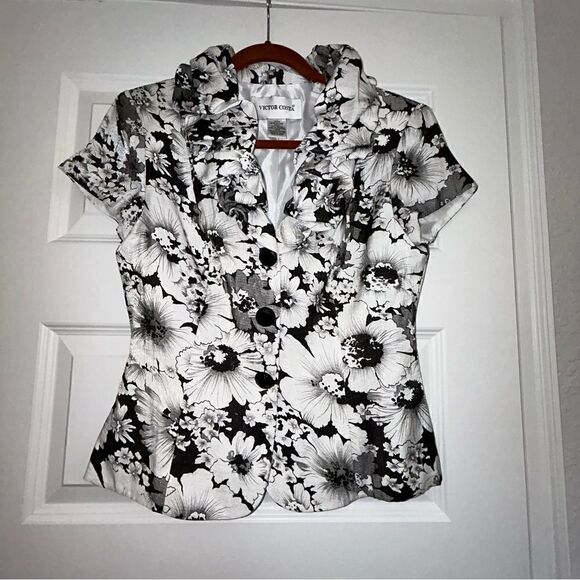 Victor Costa Jeweled Button Front Short Sleeve Ruffle Collar Floral Print Top - Picture 1 of 6